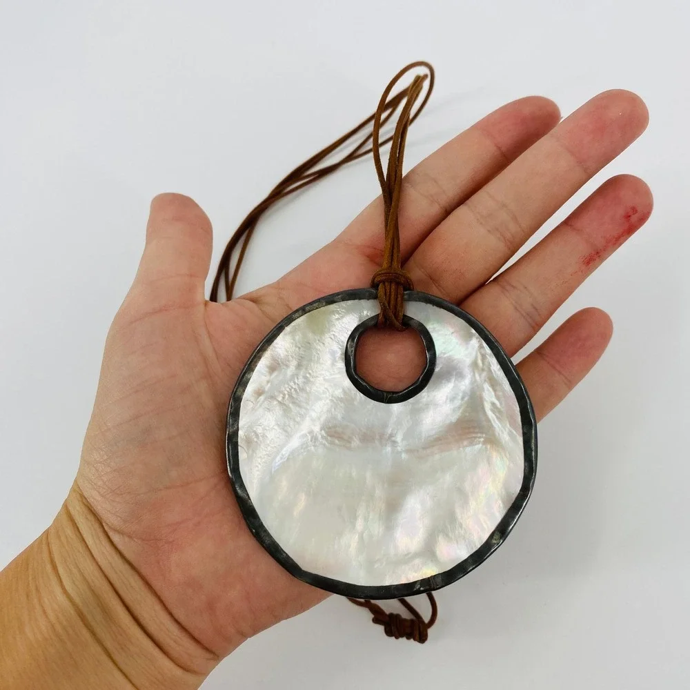 Mother of Pearl Pendant Necklace OS White Iridescent Shell Cord Boho Statement